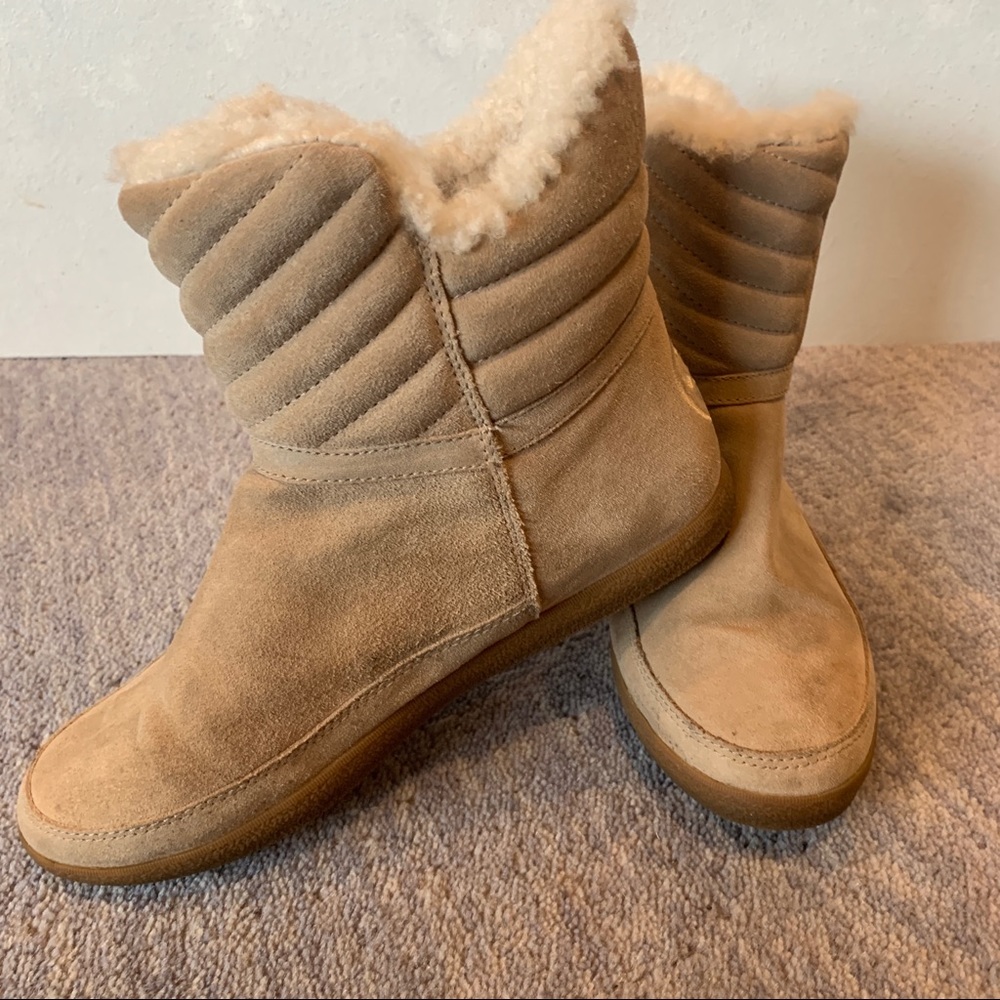 EUC Tory Burch Boots